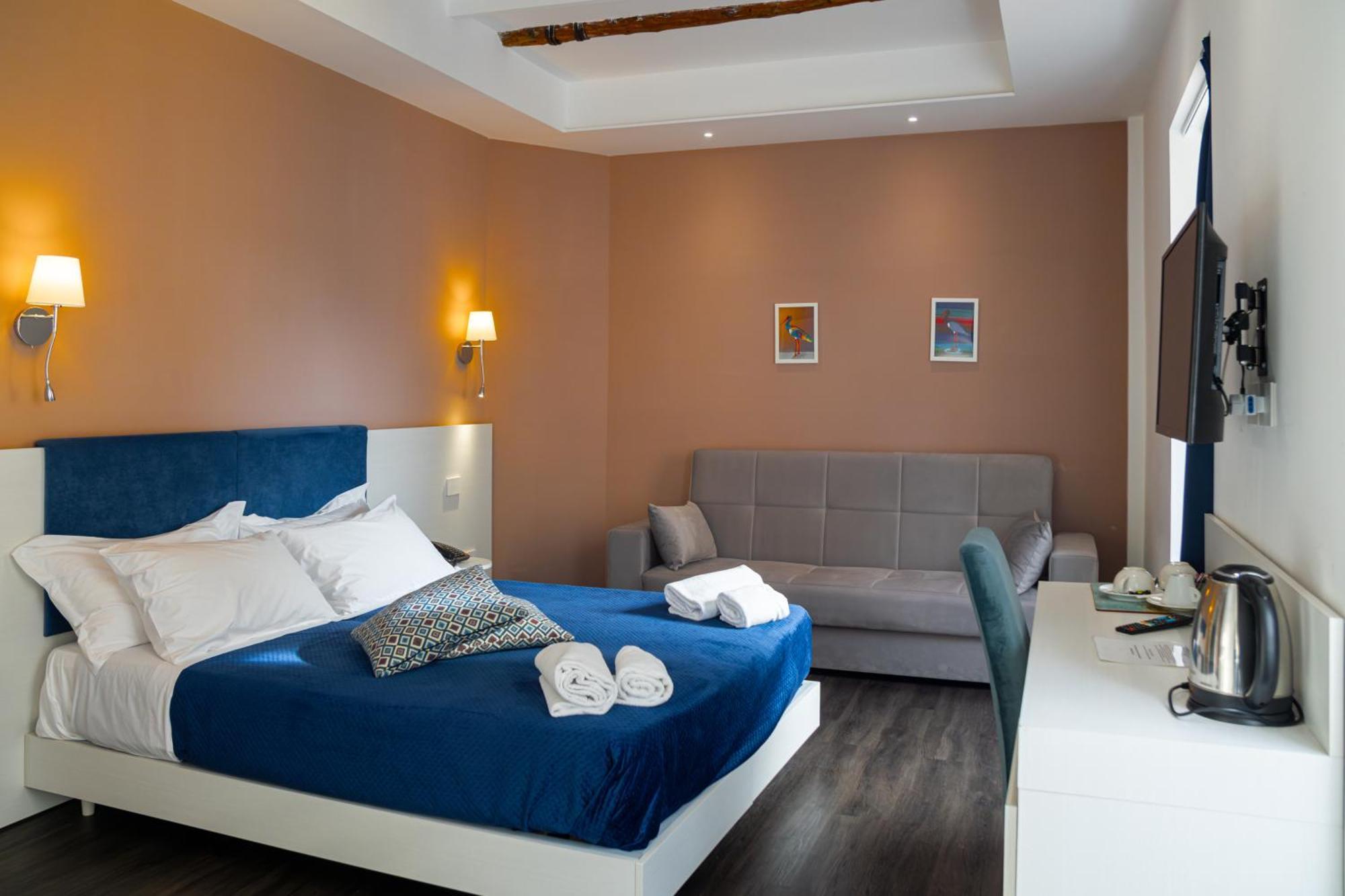 Palazzo Cappuccini Art Relais Hotel Napoli Bagian luar foto